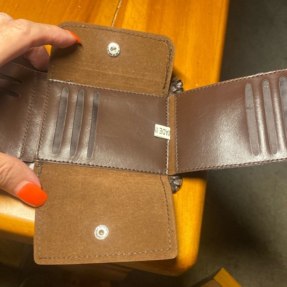 Men’s US Dollar Bill Bi-Fold Wallet Vegan Leather Credit Cards Identification - Picture 6 of 12